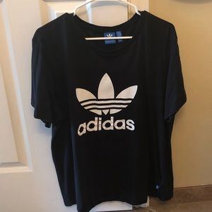 Adidas T-Shirt